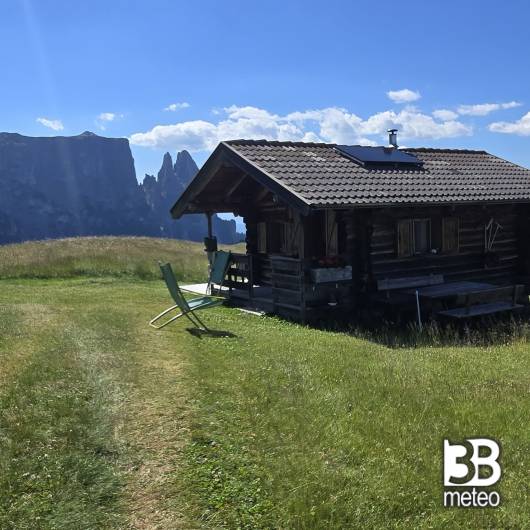 baita sul alpe