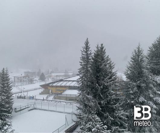 Ponte di legno campetto sportivo