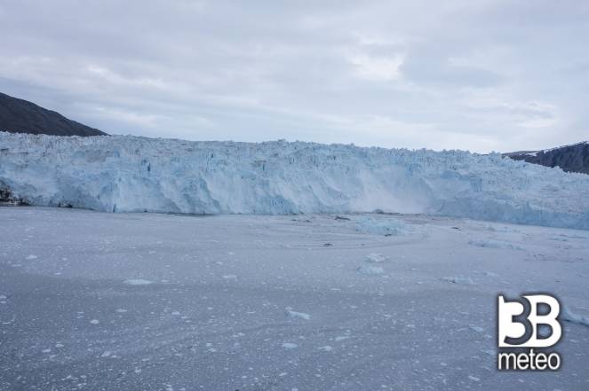 Eqi Glacier il ghiacciaio simbolo del riscaldamento globale
