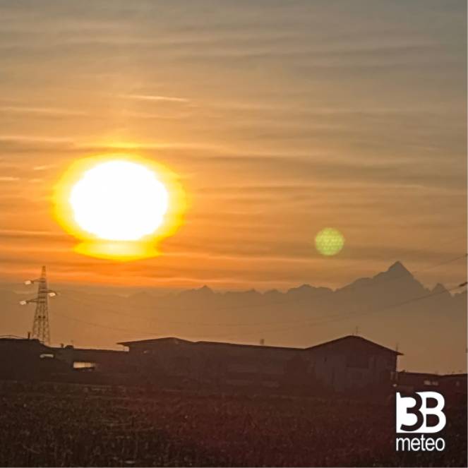 Tramonto dietro al monviso