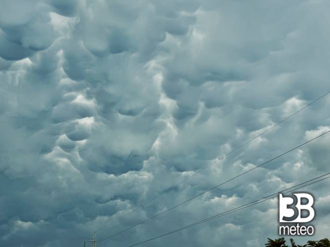 nuvole mammatus