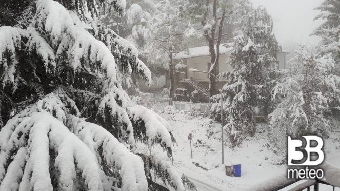 Nevicata a Santa Vittoria in Matenano