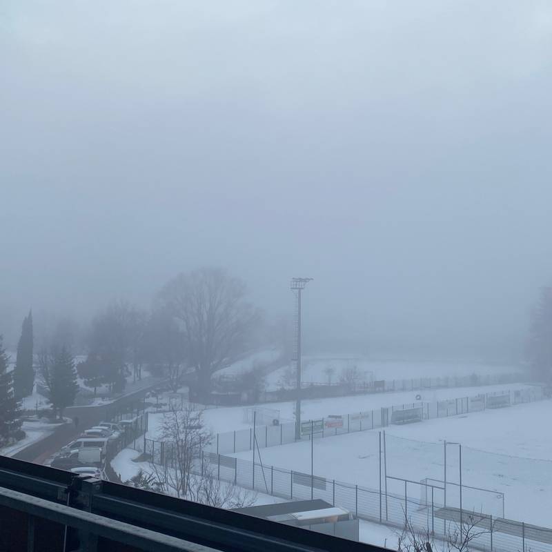 Nebbia visibilita' 10m
