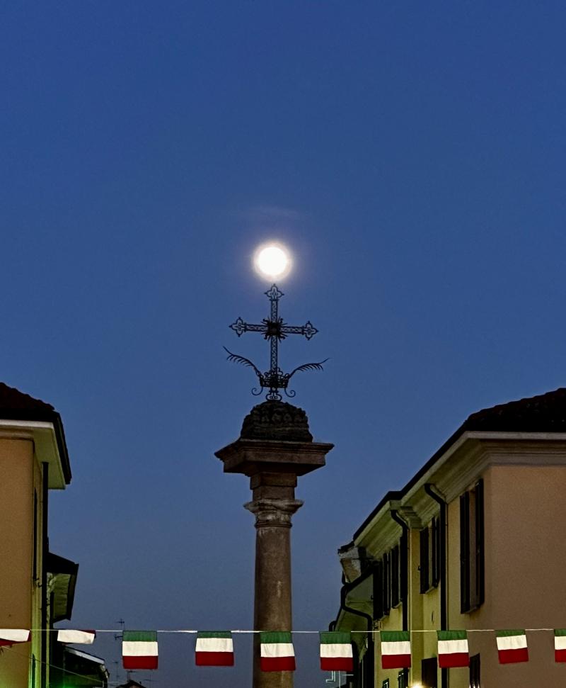 5-11-25 superluna del castoro