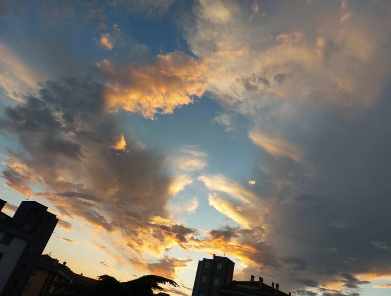 fotosegnalazione di golosine verona. la mery