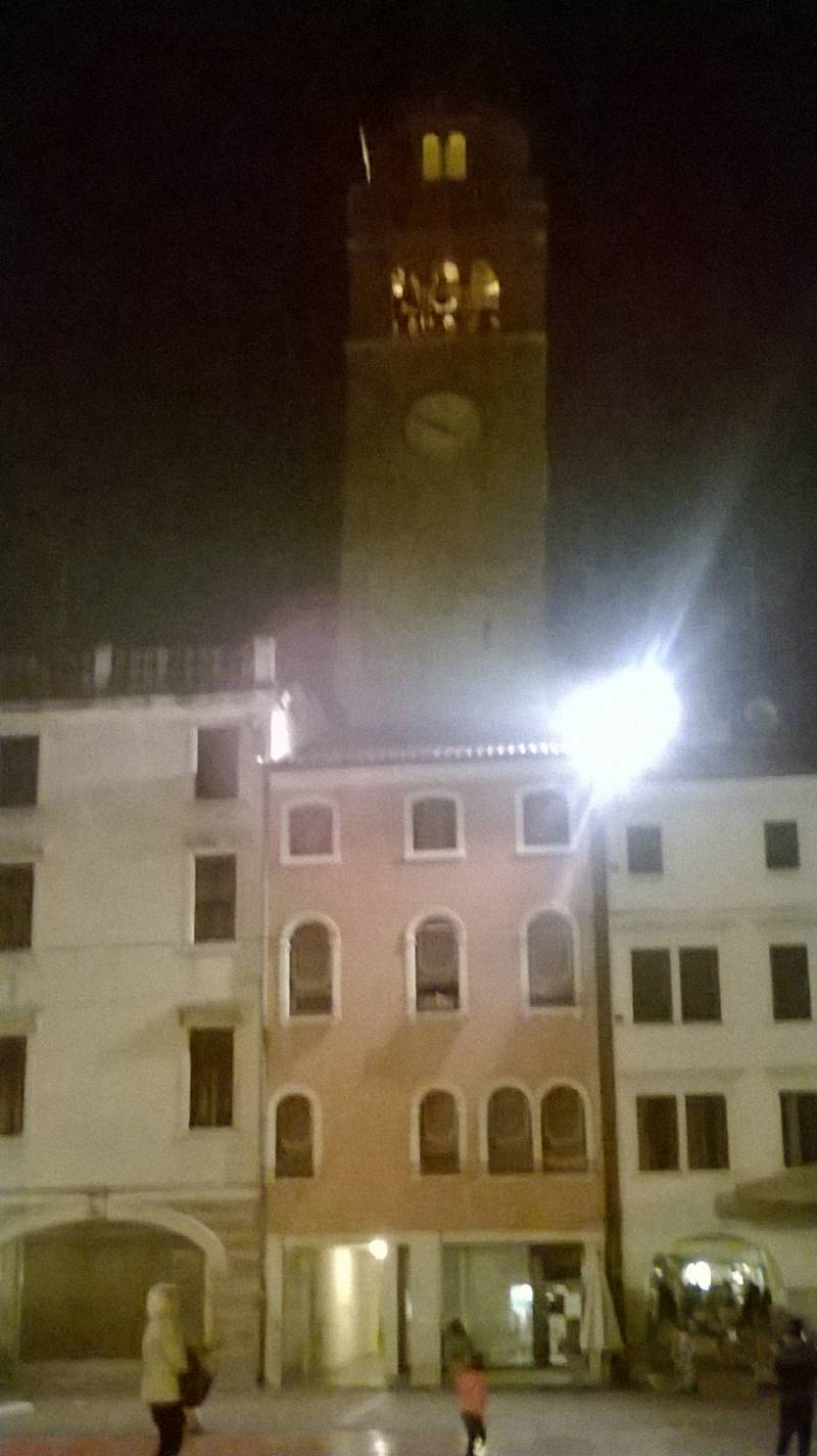 piazza notturna Portogruaro