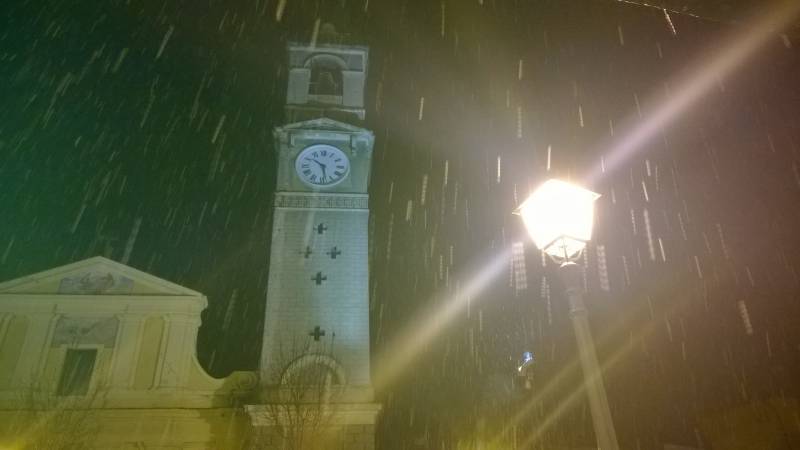 neve sul campanile