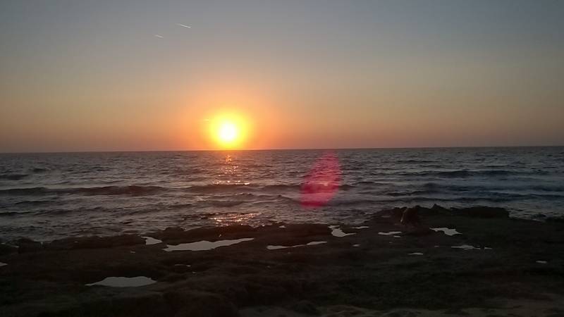 tramonto al mare by laura