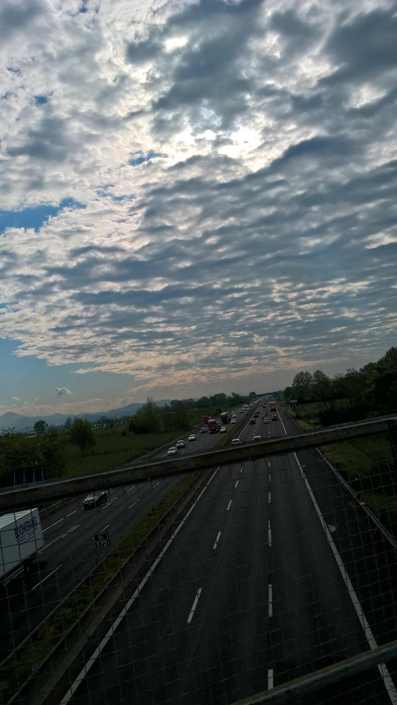 Bergamo autostrada A4 Orio al Serio Airporr 915 a.m.