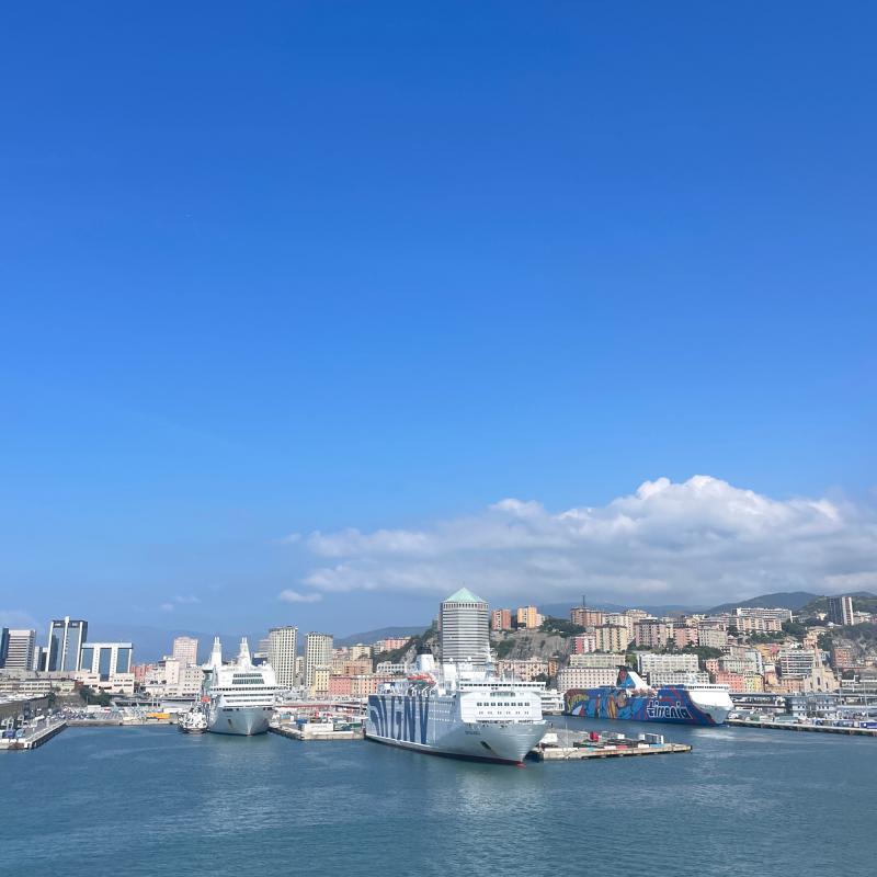 Genova dal mare