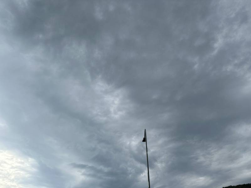 metallo nel cielo