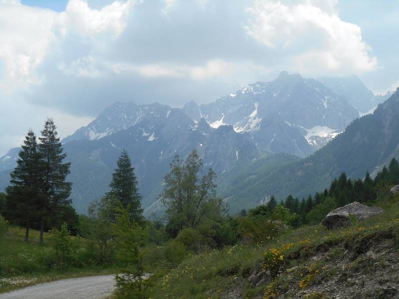 Panorama sul vallone selvaggio alta Valle Maira