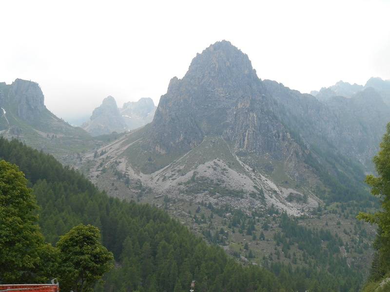 Sempre le Dolomitiche cime dell'alta Valle Maira