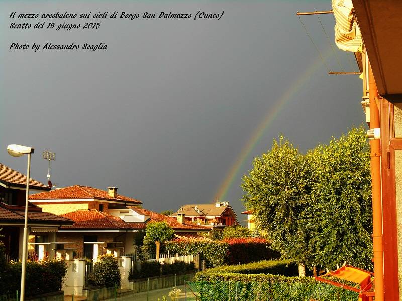 Il primo arcobaleno del 2015 su Borgo