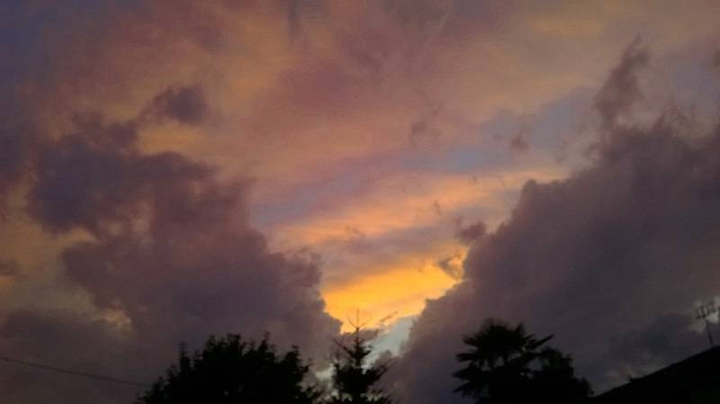 Gorgeous sunset colors Borgo San Dalmazzo 23 giugno 2015