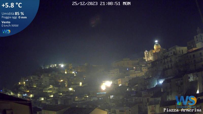 Piazza Armerina serata di Natale fredda 5C