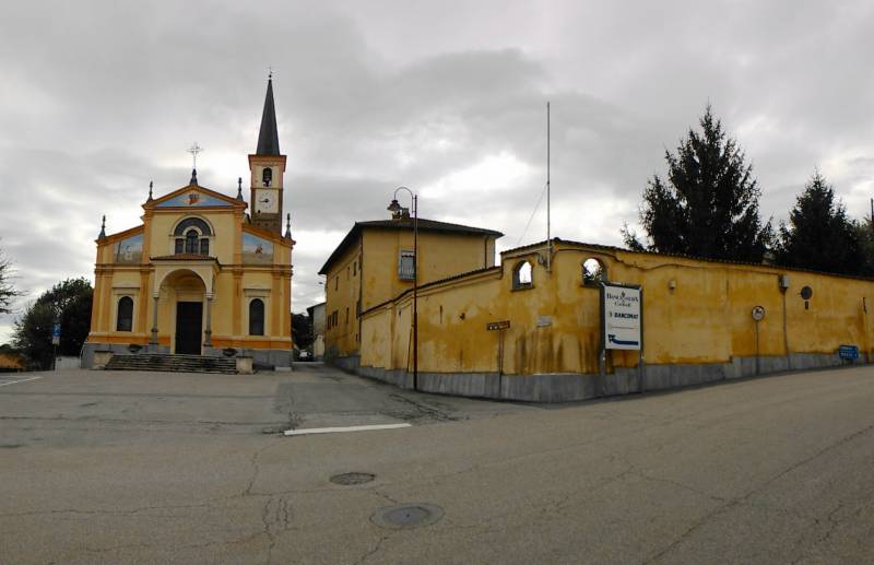 Vische TO - Piazza San Bartolomeo