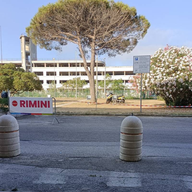 Notte rosa riminiterme all'alba di domenica 3 luglio