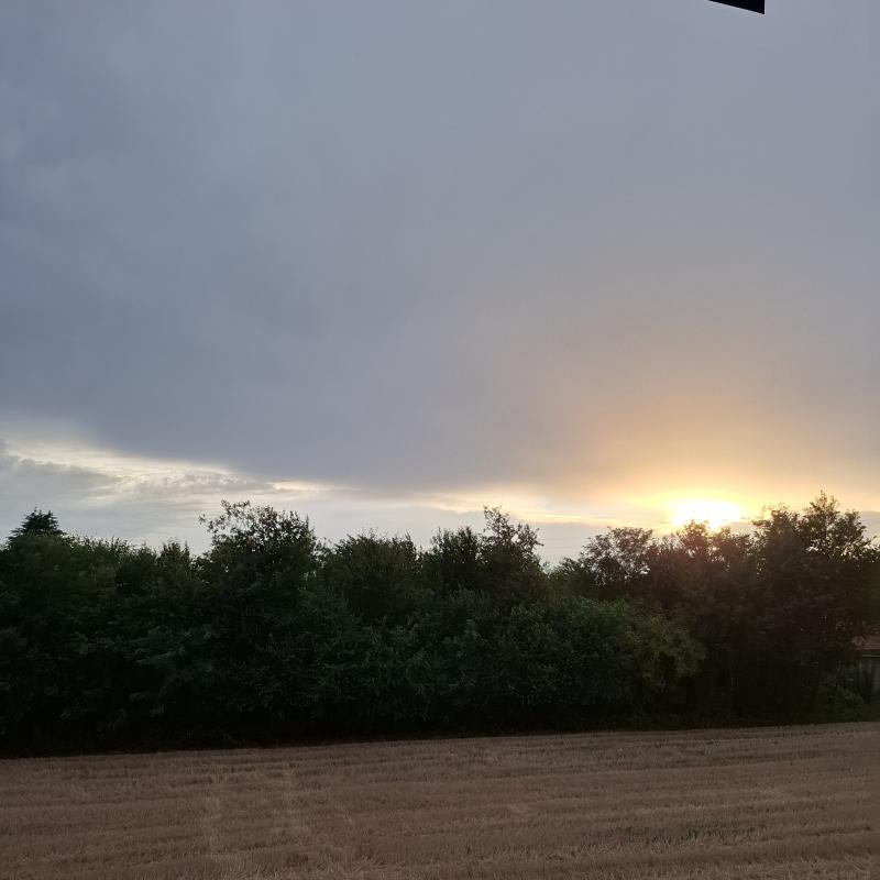 Tramonto a Desio dopo la pioggia