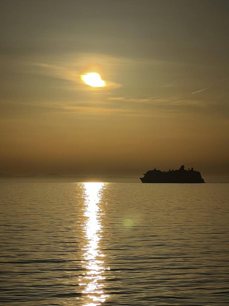 taranto al tramonto