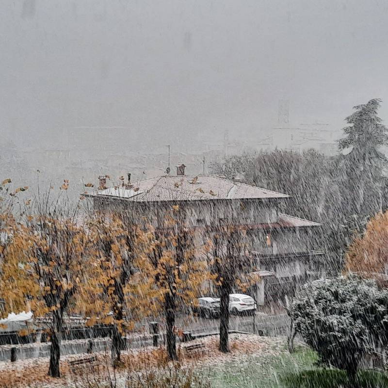 Sovere prima nevicata