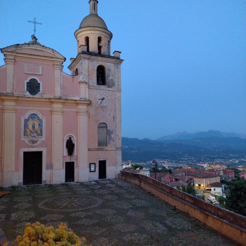 Fotosegnalazione di Vezzano ligure