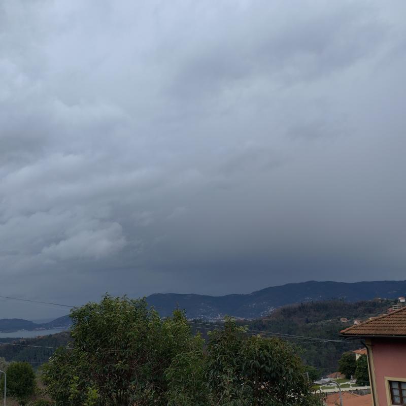 Fotosegnalazione di Vezzano ligure