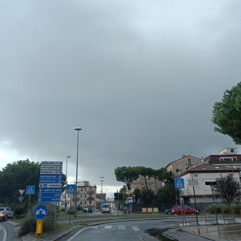 cielo mattutino piovoso
