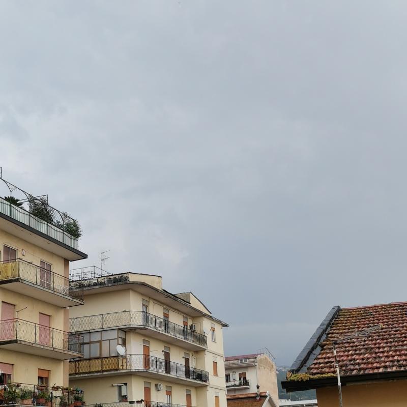 A lamezia terme alle 1335 piove 29.