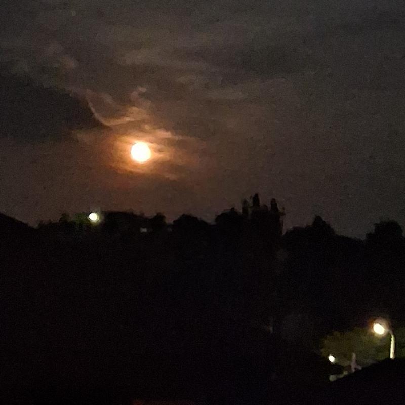 Luna rossa