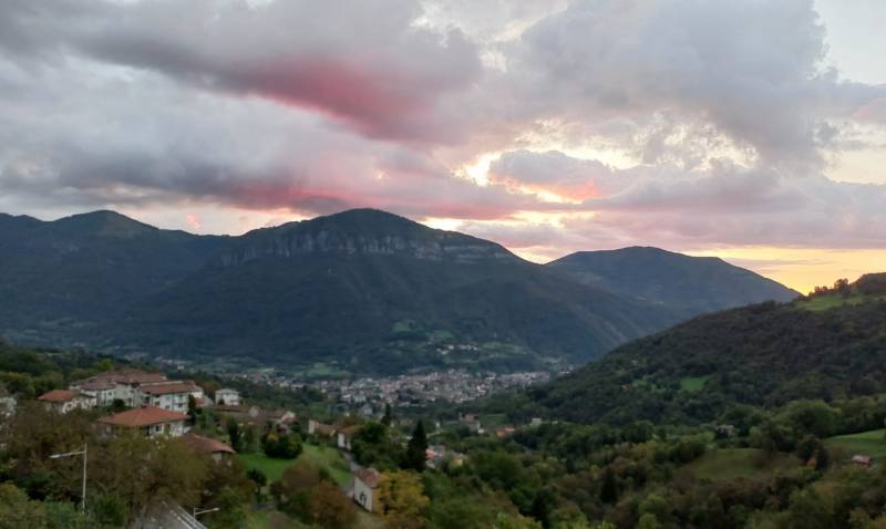 L'alba di un nuovo giorno a Gaverina Terme