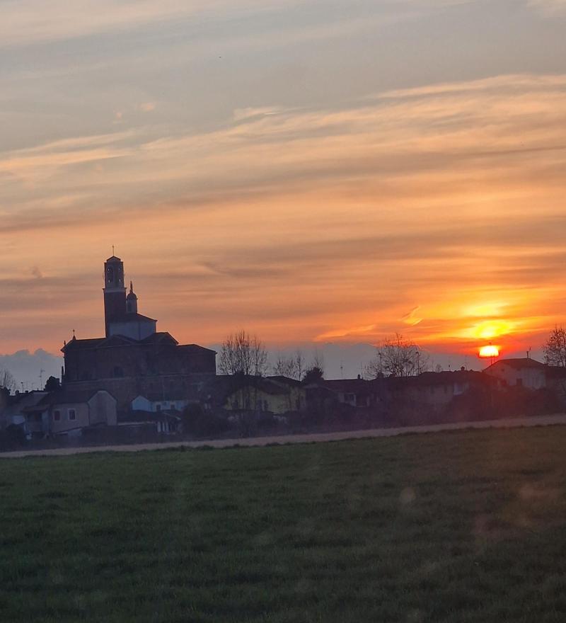 Tramonto con Sfondo Chiesa Cremezzano di San Paolo