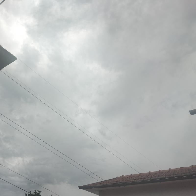 Fotosegnalazione di Massa periferia - alpi apuane