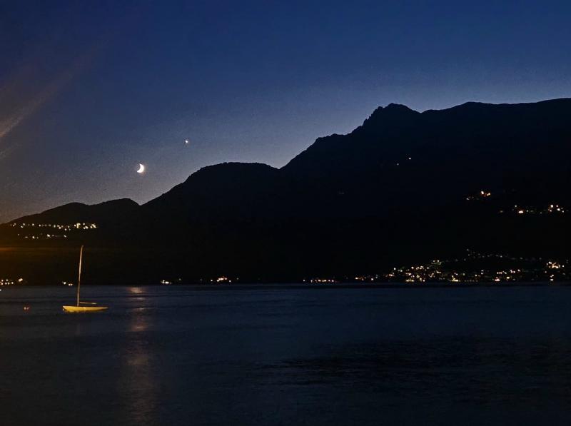 Bellano di notte