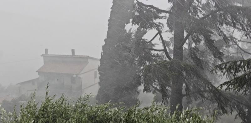 temporale con grandine