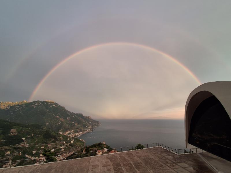 doppio arcobalena dopo temporale estivo qualche giorno.fa nella splendida Ravello dall Auditorium .