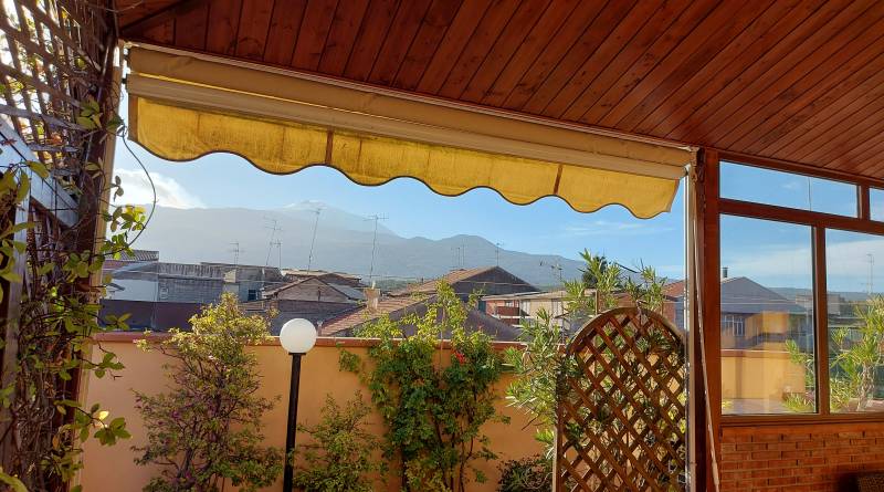 vista del moncibello dal terrazzo