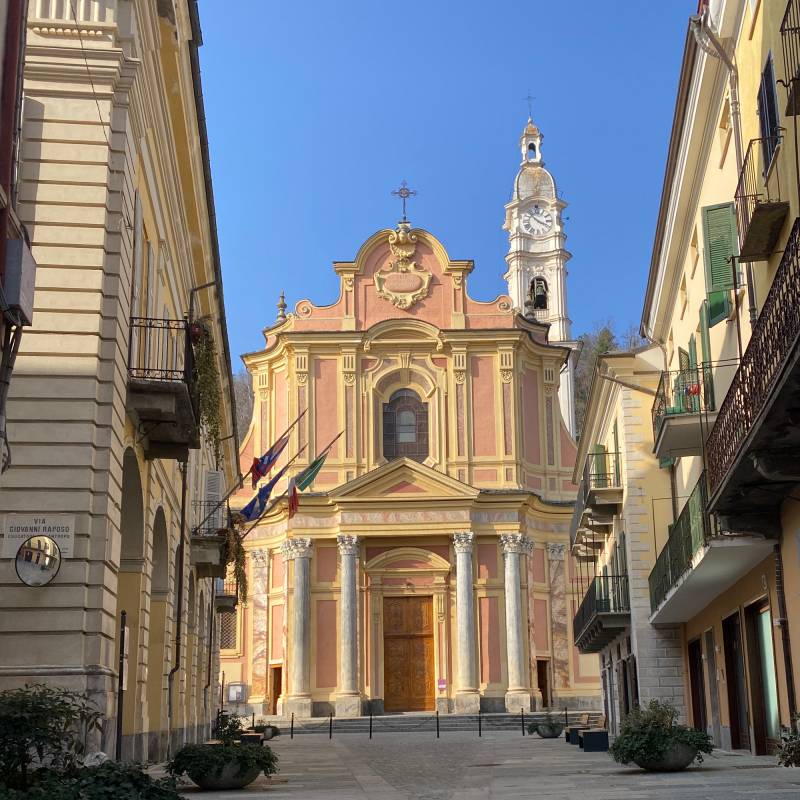 Caraglio chiesa della maria assunta
