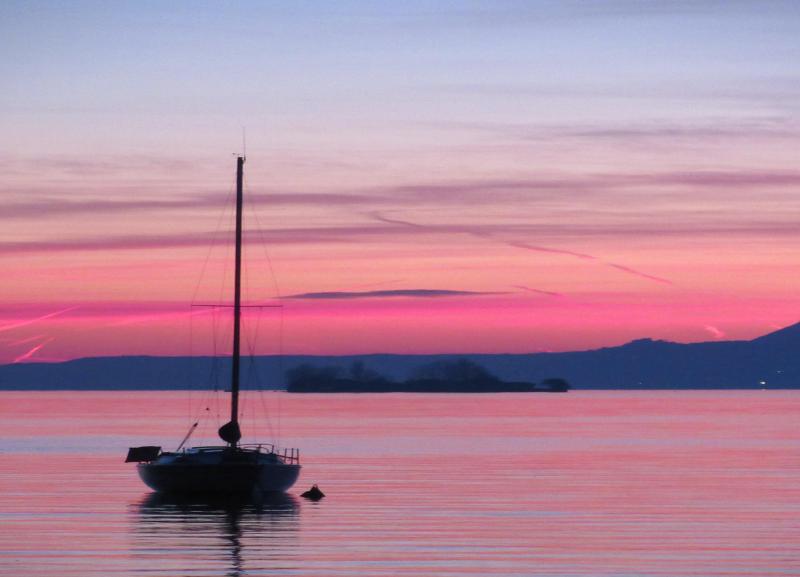 tramonto sul lago di garda