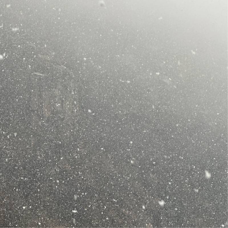 Sono in atto precipitazioni nevose diffuse e di forte intensita' con accumuli rapidi al suolo.