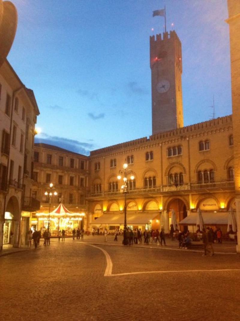 Foto Meteo: Piazza Dei Signori Treviso « 3B Meteo