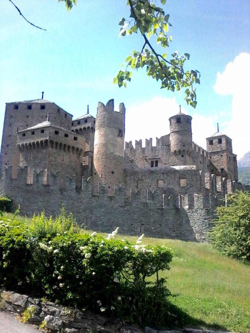 Castello Di Fenis