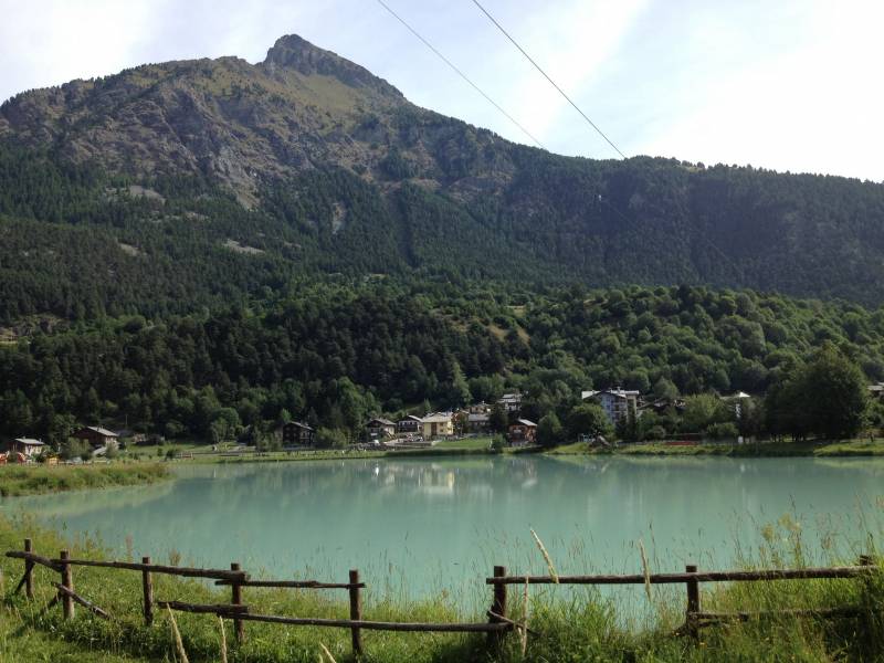 Lago Di Brusson
