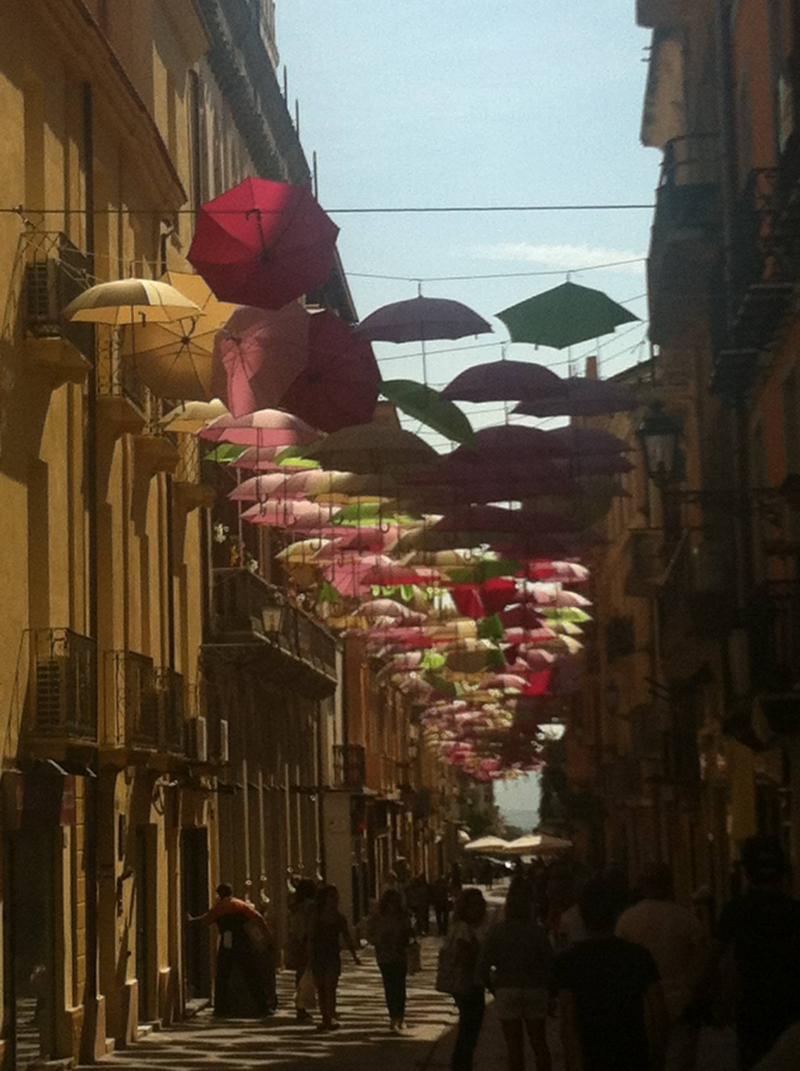 Ombrelli In Via Nuova