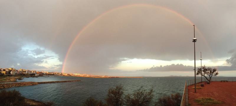 Arcobaleno Di Primo Mattino 