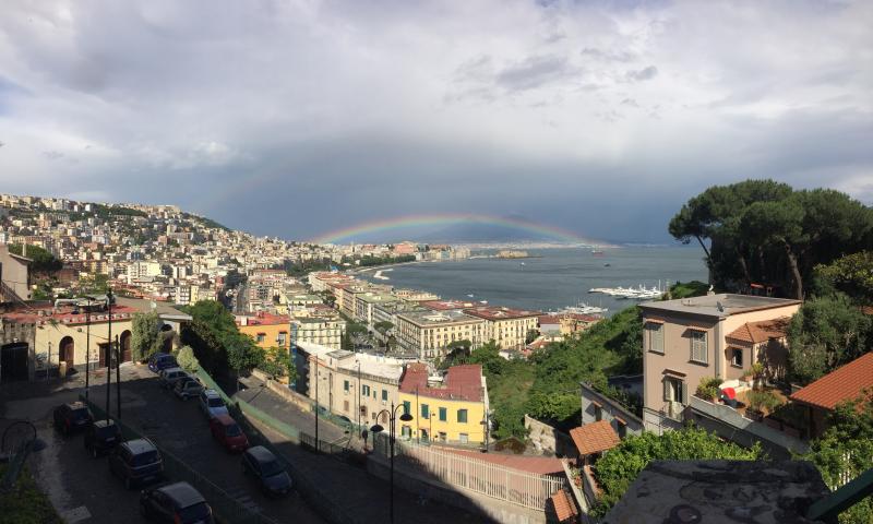 Arcobaleno Nel Golfo Di Napoli