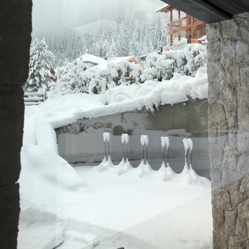 First snow selva village prima neve findo valle