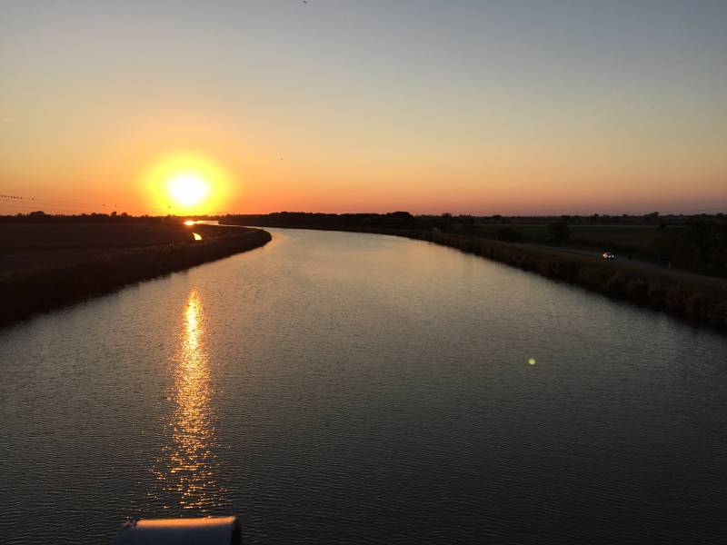 30 settembre tramonto canale navigabile