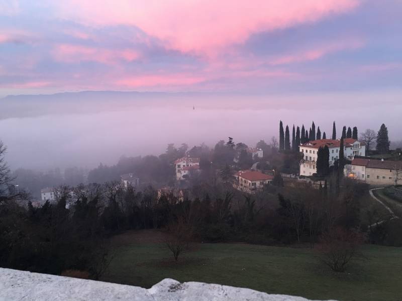 Vicenza sotto la nebbia