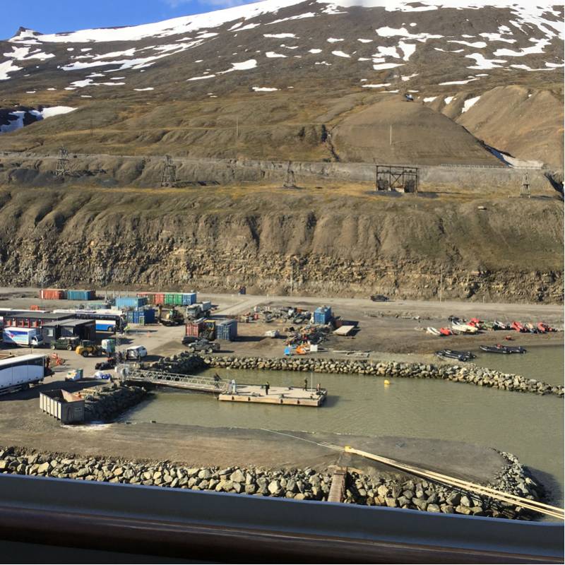 Porto di Longyearbyen ore 8 del 23 giugno 2019